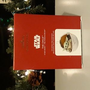Hallmark Star Wars The Child 2020 Ornament